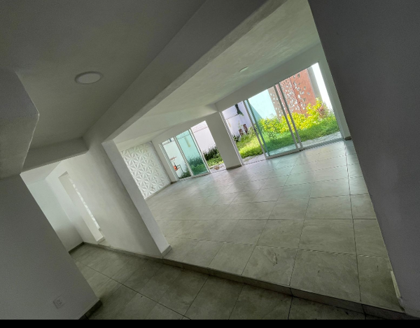Casa en venta en Valle Escondido, Tlalpan — foto 2 de 13
