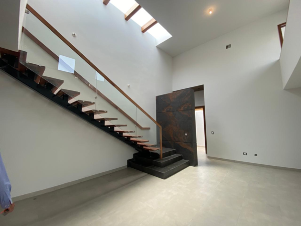 Casa en venta en Los Viñedos, Torreón — foto 2 de 25