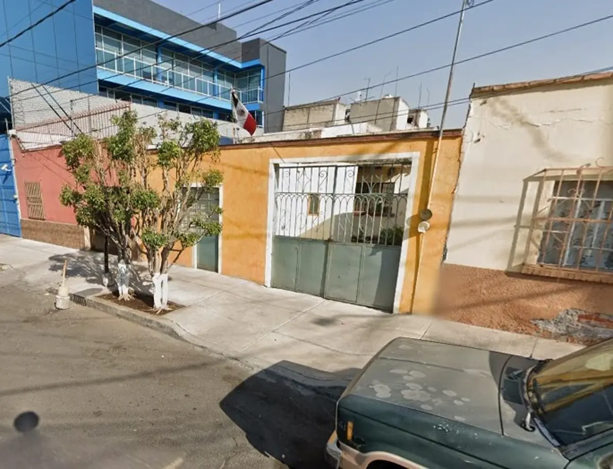 Casa en venta en Moctezuma 2a Sección, Venustiano Carranza — foto 1 de 15
