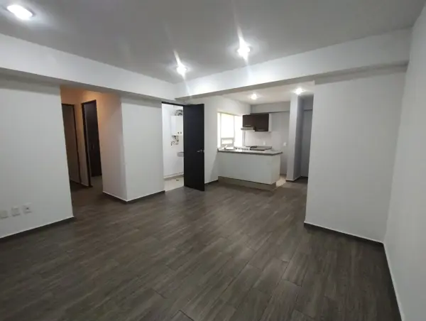 Departamento remodelado en venta calle Bucareli, 2 piso, elevador.