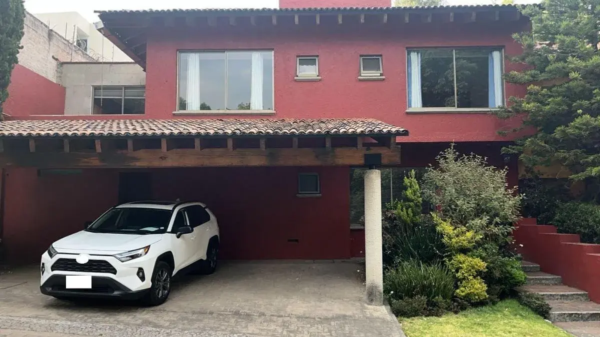 Casa en venta en Jesus del Monte, Cuajimalpa de Morelos — foto 1 de 11