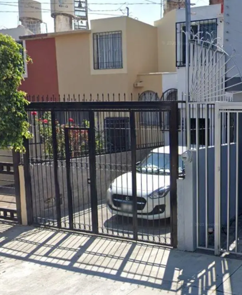 Casa en venta en Jardines Del Valle, Zapopan — foto 2 de 15