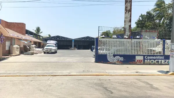 Renta de Bodega Comercial en Acapulco: 2,283 m² sobre Boulevard Vicente Guerrero