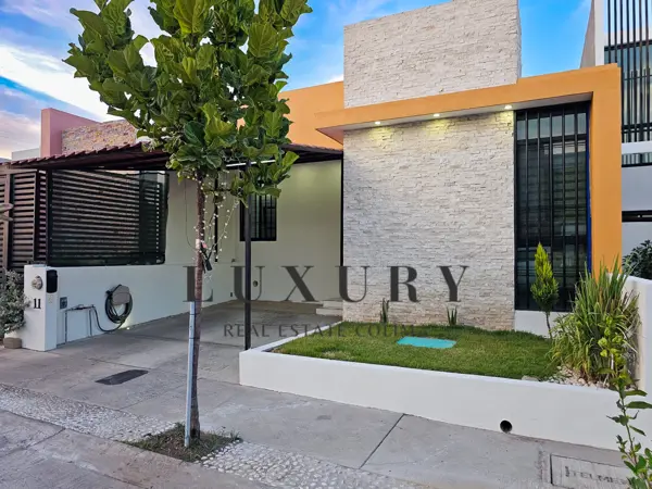 Casa en venta en Colinas del Real, Villa de Álvarez — foto 2 de 14