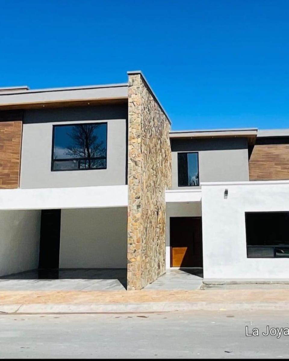 Casa en venta en La Joya, Arteaga — foto 1 de 7