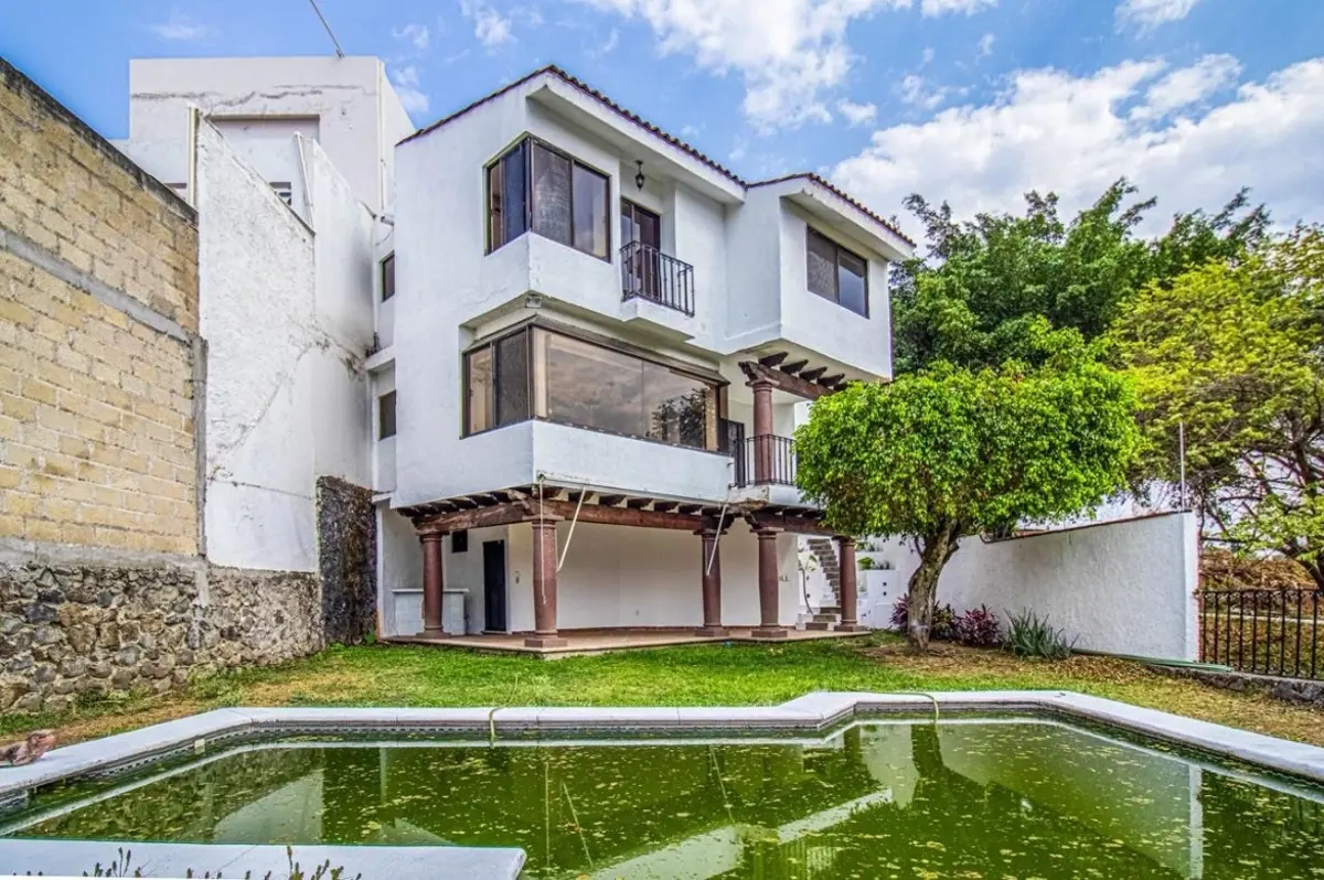 Casa en venta en Los Cizos, Cuernavaca — foto 1 de 18
