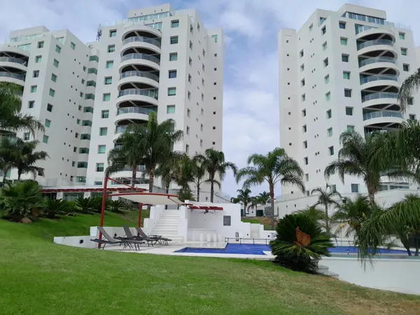 Renta de departamento Amueblado en condominio exclusivo - zona Premium de Querétaro.