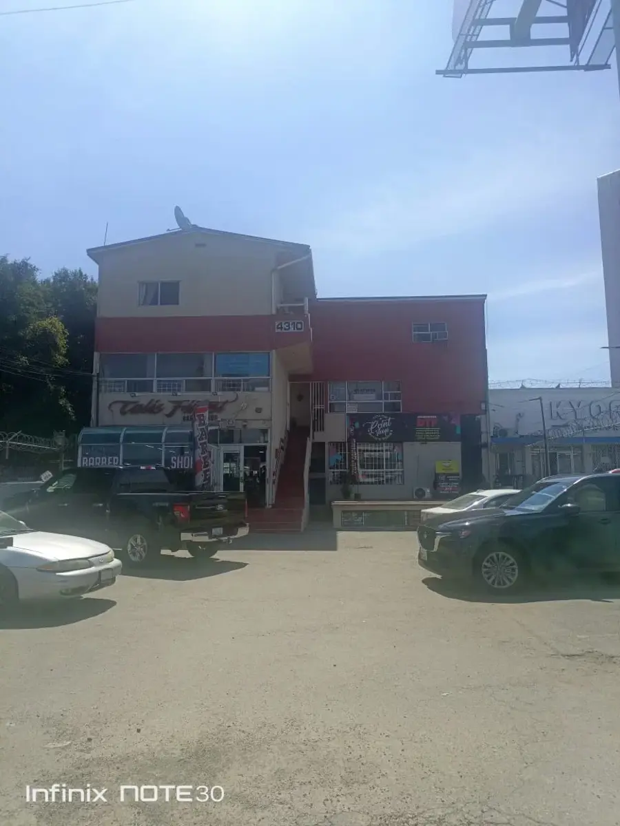 Edificio en venta en Las Palmas, Tijuana — foto 1 de 6