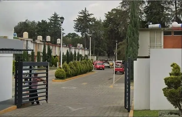 Casa en venta en Bosques San Sebastián, Puebla — foto 3 de 12