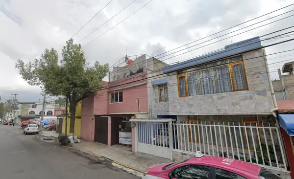 Casa en venta en C.T.M. Atzacoalco, Gustavo A. Madero — foto 3 de 16