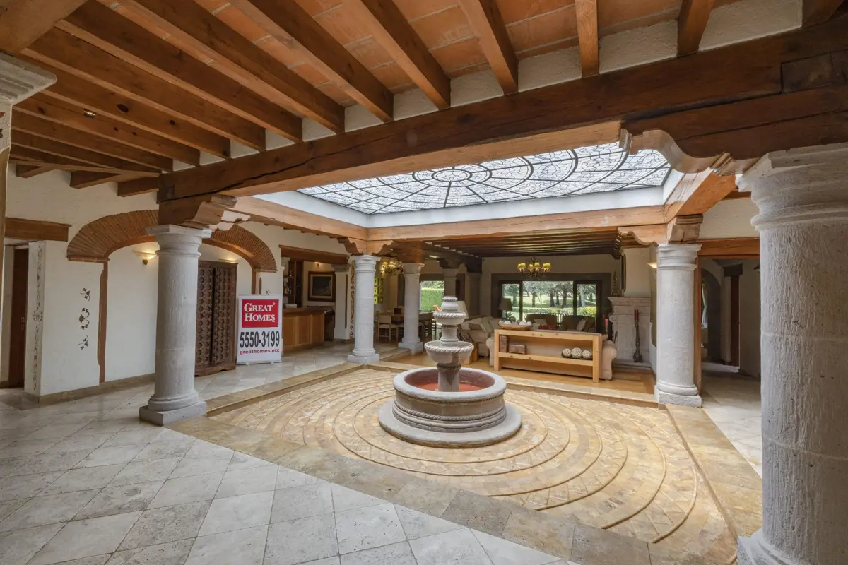 Casa en venta en Toluca, Toluca — foto 1 de 34