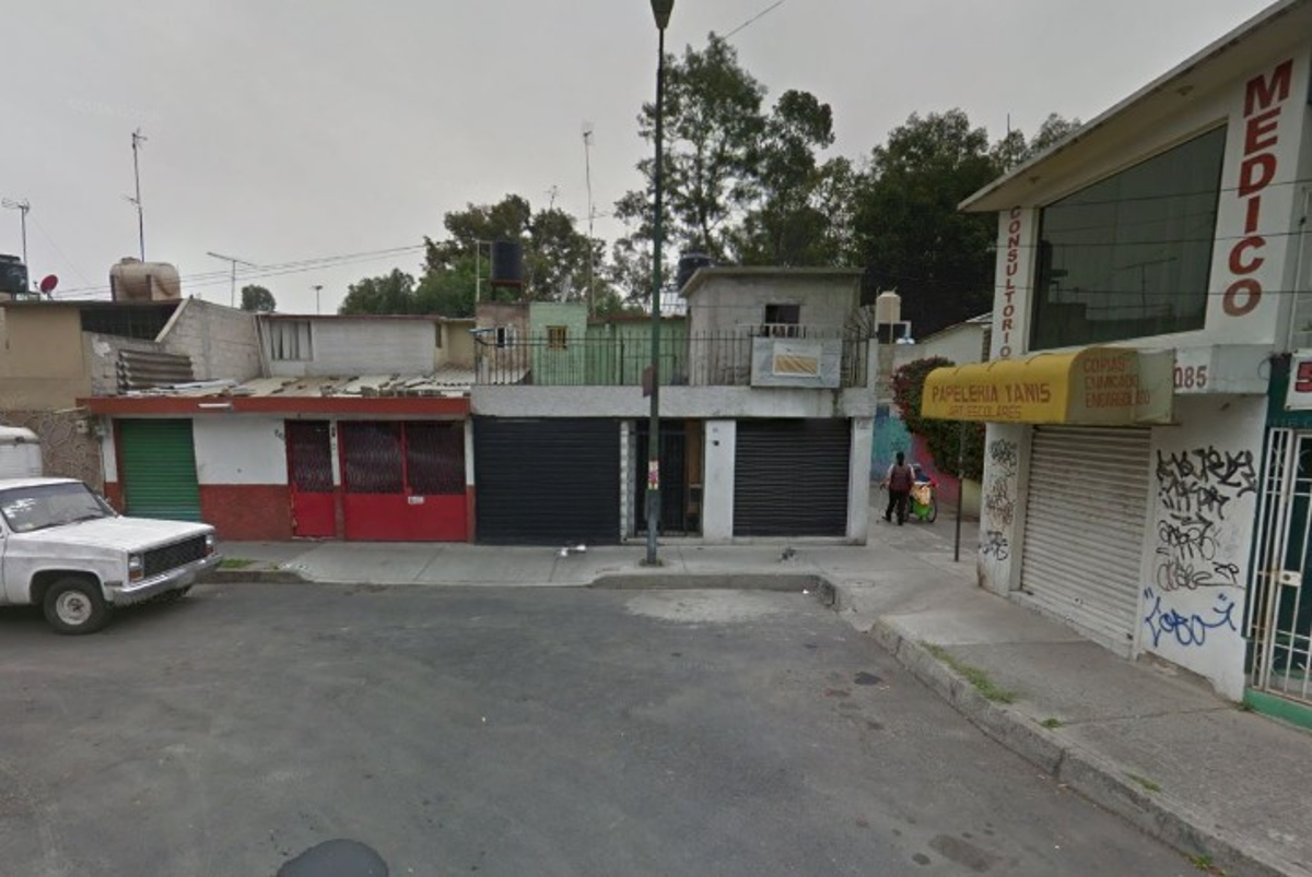 Casa en venta en El Rosario, Azcapotzalco — foto 1 de 16