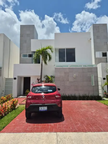 Izamal Residencial. Sm 320
