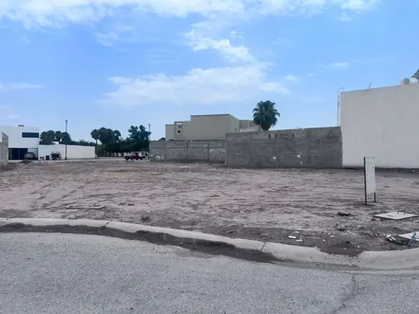 Terreno en venta en Hacienda del Rosario, Torreón — foto 2 de 4