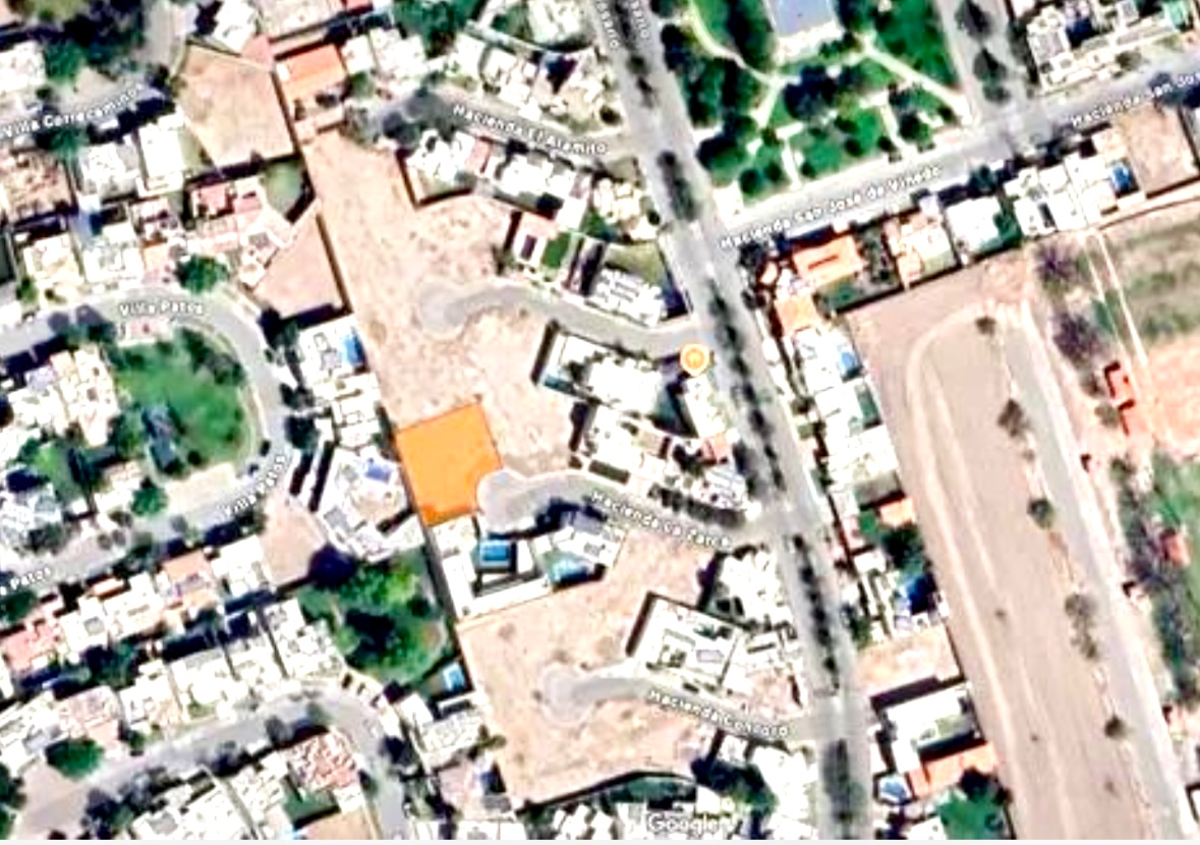 Vista 2 de Terreno en Venta en Hacienda el Rosario primera etapa