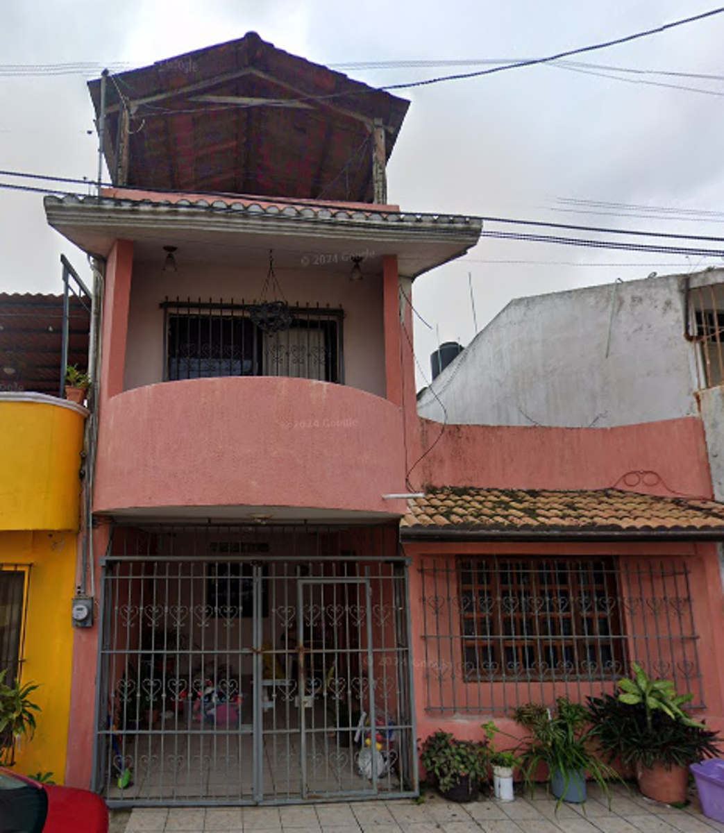Casa en venta en Miguel Hidalgo y Costilla, Huimanguillo — foto 1 de 10