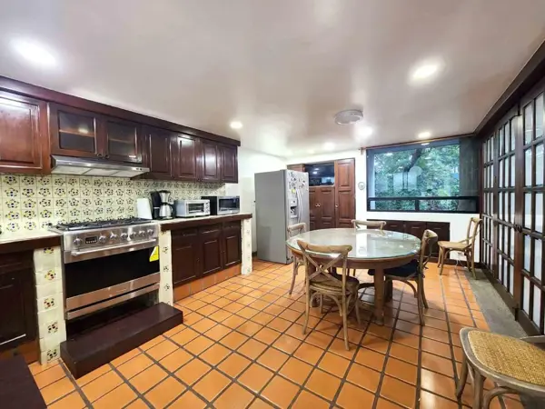 Casa en venta en San Nicolás Totolapan, La Magdalena Contreras — foto 2 de 25