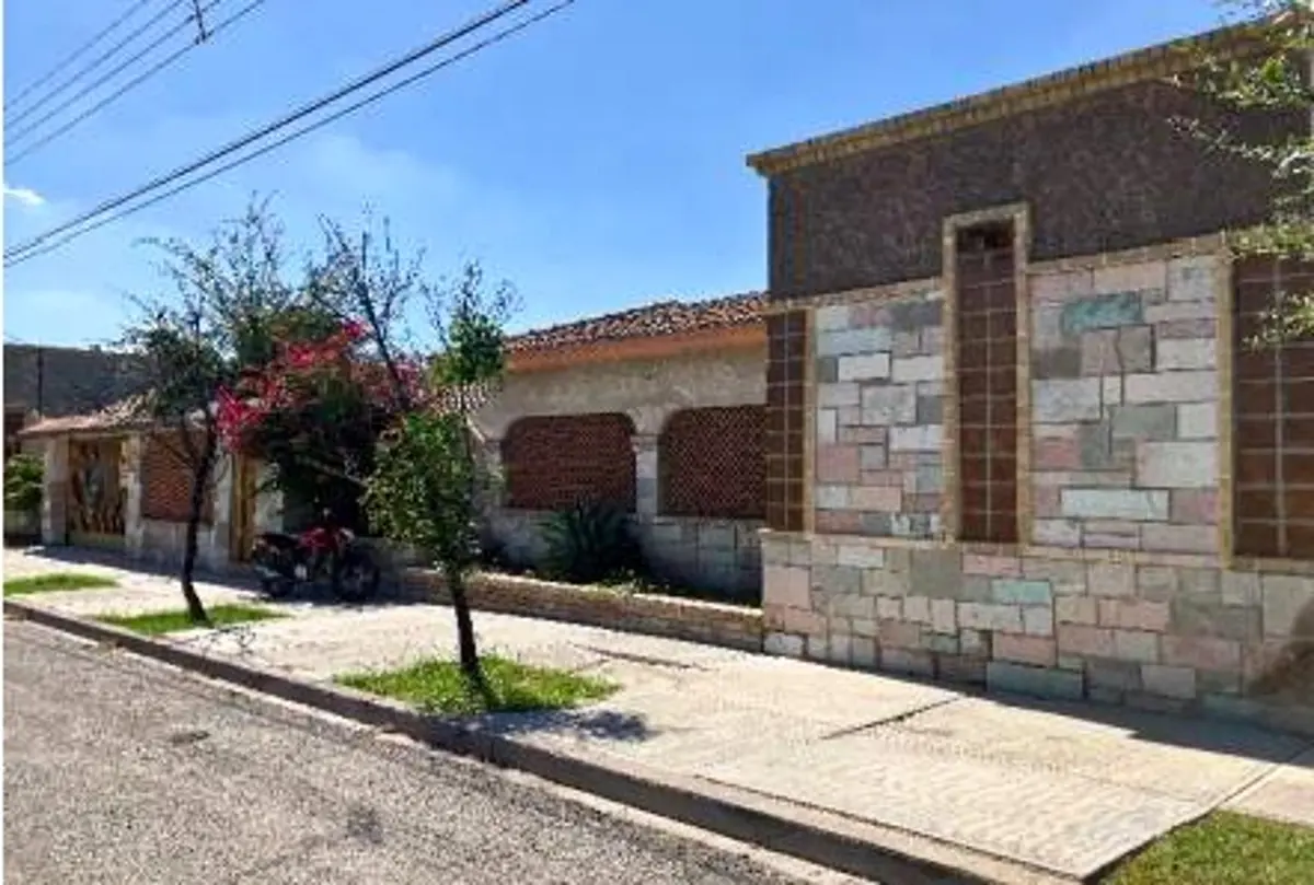 Casa en venta en Torreon Jardin, Torreón — foto 1 de 18