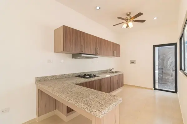 Casa en venta en Chichi Suarez, Mérida — foto 2 de 14