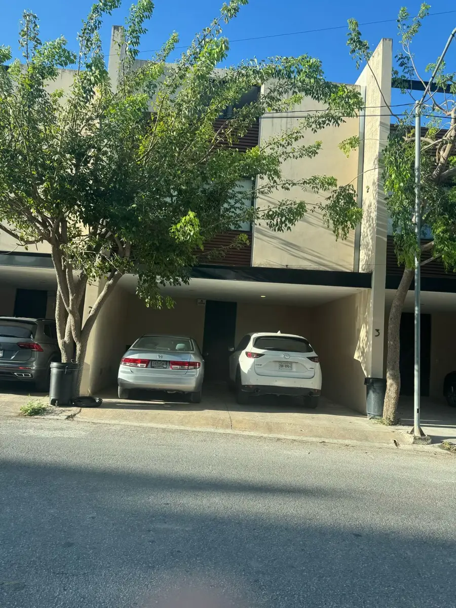 Casa en renta en Montes de Ame, Mérida — foto 1 de 11