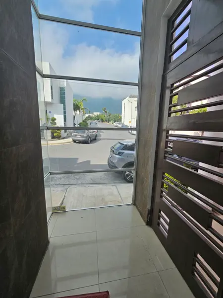 Casa en renta en Cumbres Elite, Monterrey — foto 3 de 28