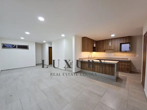 Casa en venta en Carlos de la Madrid, Villa de Álvarez — foto 2 de 16