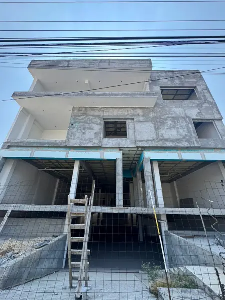 Edificio en venta en Los Pinos, Saltillo — foto 2 de 26