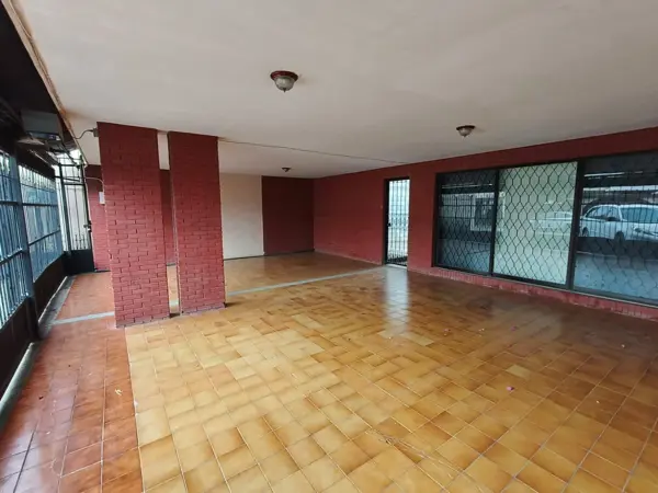 Casa en venta en Navarro, Torreón — foto 3 de 21