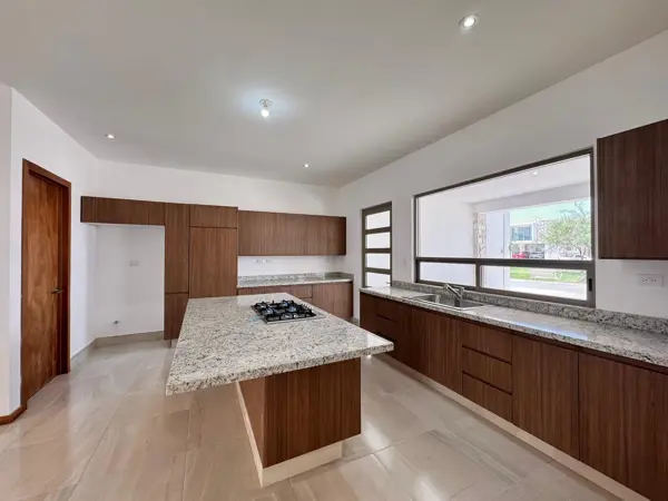 Casa en venta en Las Trojes, Torreón — foto 3 de 23