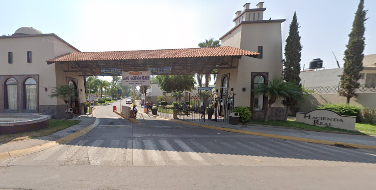 Casa en venta en Hacienda Del Real, Tonalá — foto 1 de 15