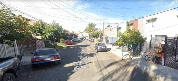 Casa en venta en Lomas de Zapopan, Zapopan — foto 3 de 12