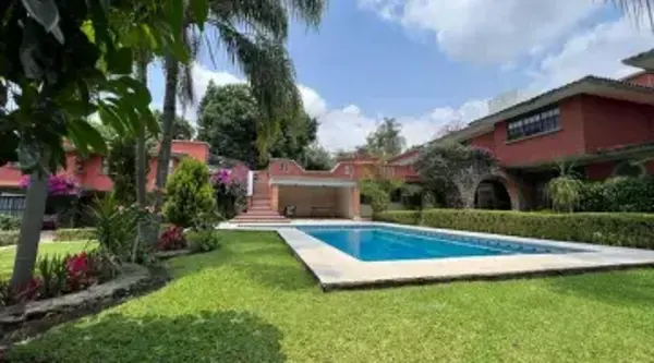 Casa en venta en Lomas de Cortes, Cuernavaca — foto 2 de 47