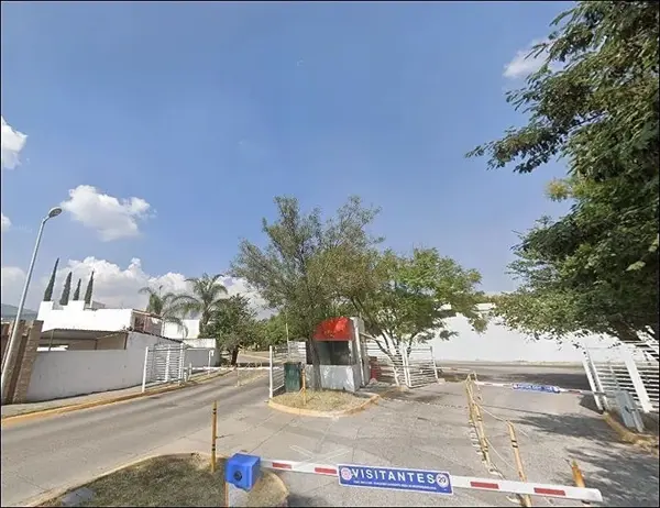Casa en venta en Banús, Tlajomulco de Zúñiga — foto 2 de 15