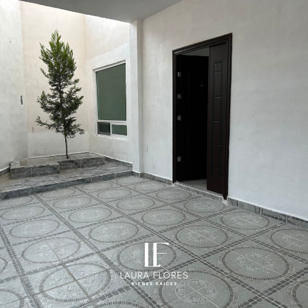 Casa en venta en Universo, Saltillo — foto 2 de 8