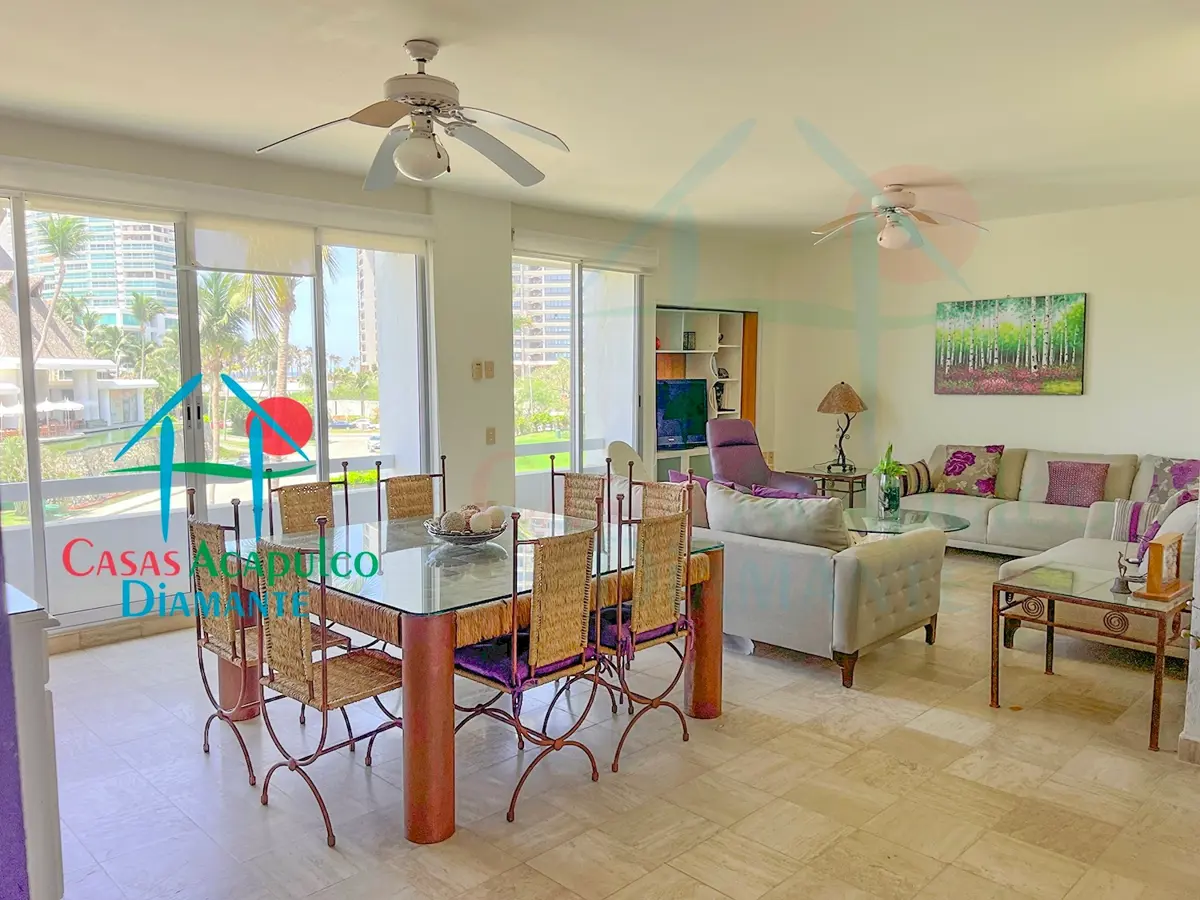 Departamento en venta en Playa Diamante, Acapulco de Juárez — foto 1 de 65
