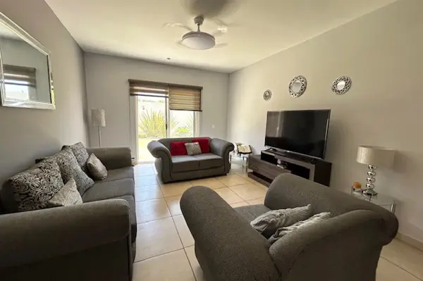 Casa en venta en Loma Alta, Arteaga — foto 3 de 17