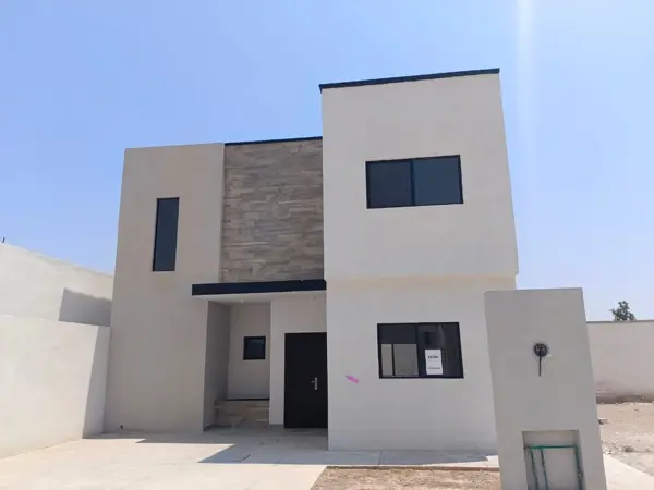 Casa en venta en Los Olivos, Gómez Palacio — foto 2 de 24