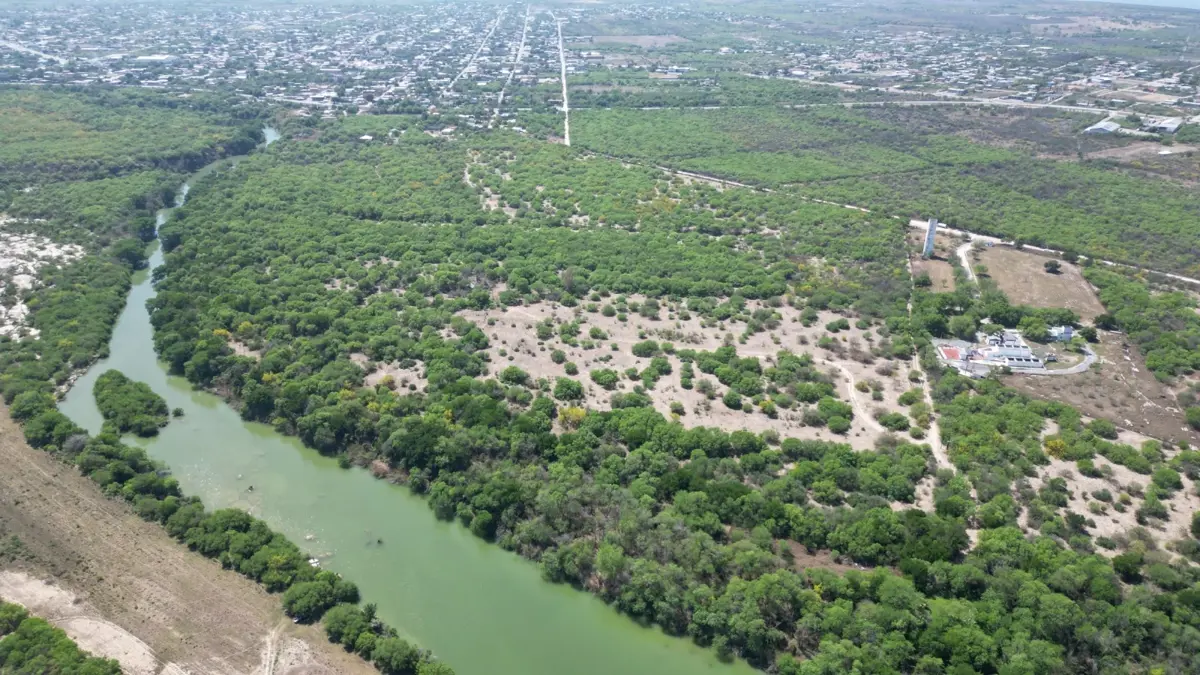Terreno en venta en China, China — foto 1 de 10