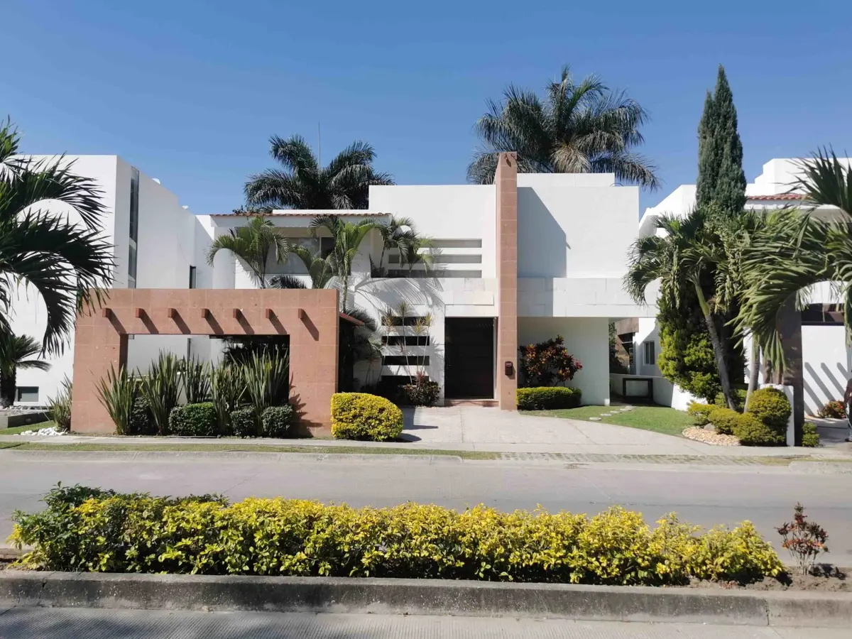 Casa en renta en Paraíso Country Club, Emiliano Zapata — foto 1 de 23