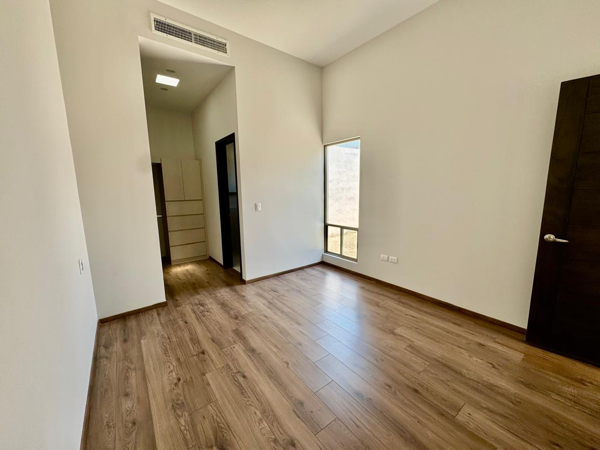 Casa en venta en Los Viñedos, Torreón — foto 3 de 17