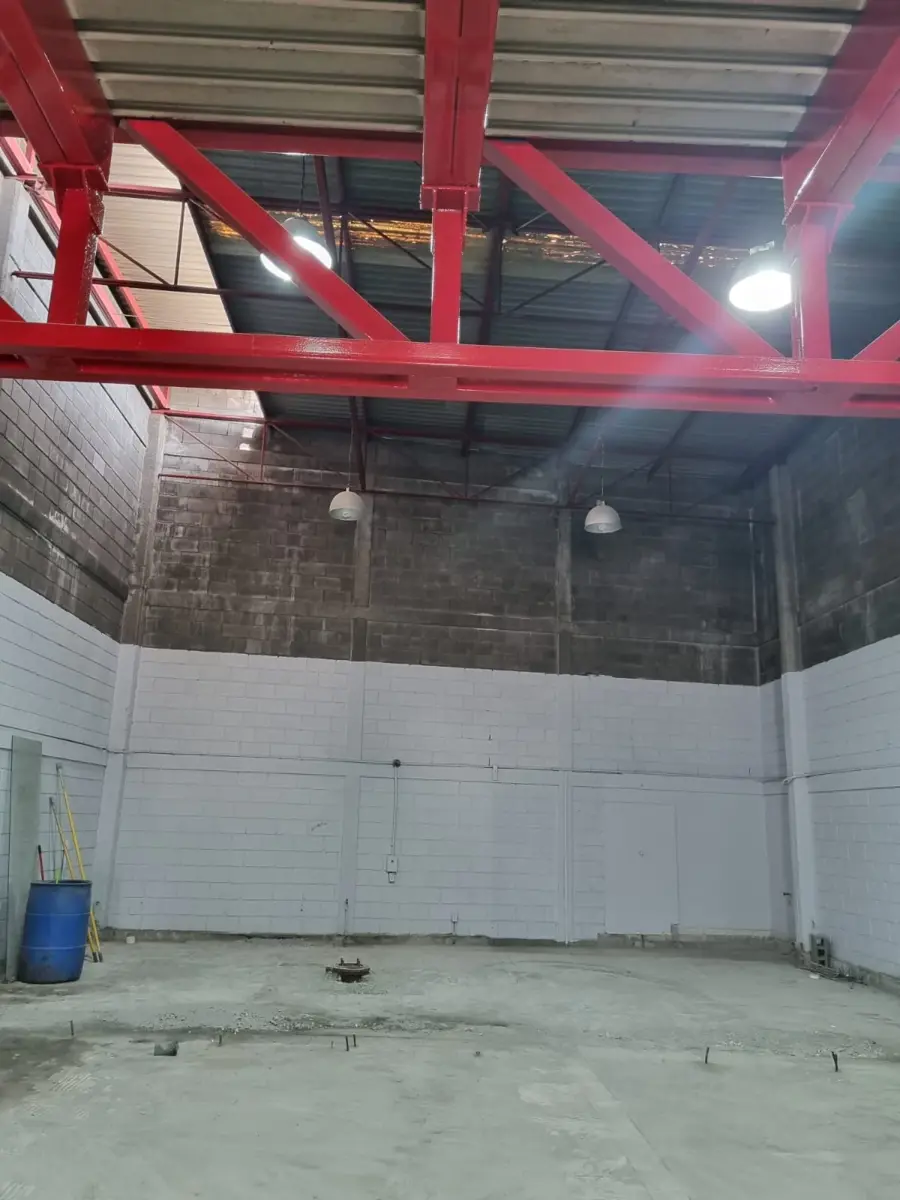 Bodega en renta en Centro, Monterrey — foto 1 de 7