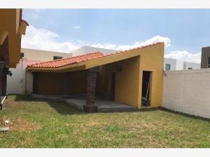 Casa en venta en Privanzas del Campestre, Arteaga — foto 3 de 24
