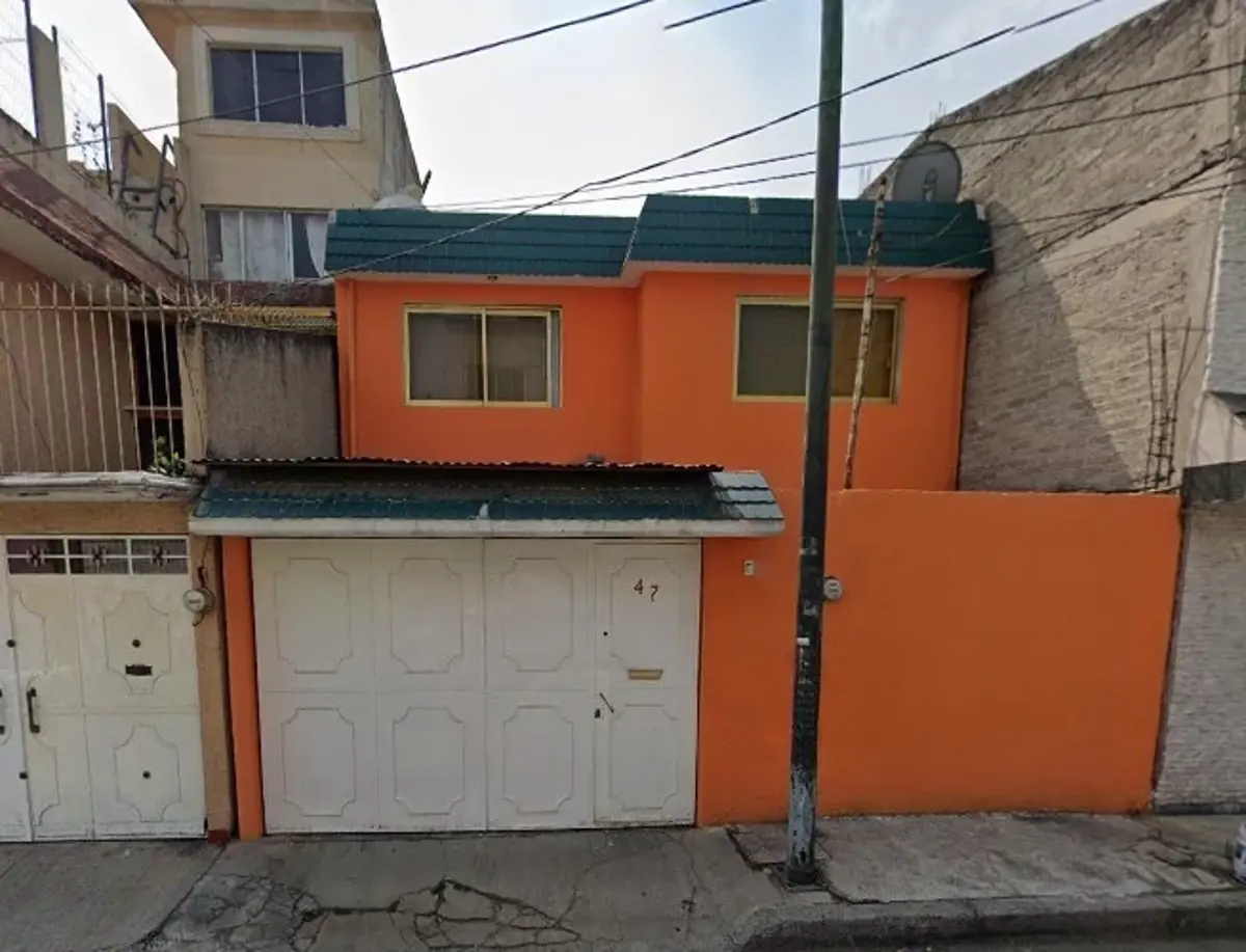 Casa en venta en Tezozomoc, Azcapotzalco — foto 1 de 14