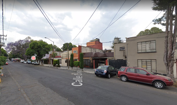 Casa en venta en Claveria, Azcapotzalco — foto 2 de 10