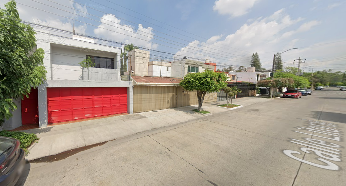 Casa en venta en Bosques de La Victoria, Guadalajara — foto 1 de 10