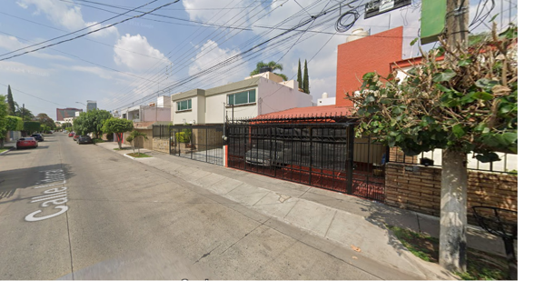 Casa en venta en Bosques de La Victoria, Guadalajara — foto 2 de 10