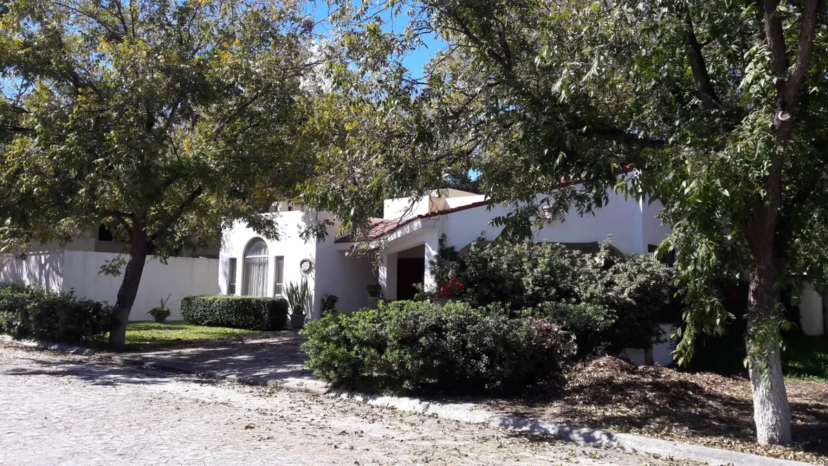 Casa en renta en San Alberto, Saltillo — foto 1 de 18