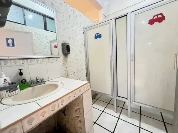 Local en venta en Residencial la Rosa, Torreón — foto 3 de 12