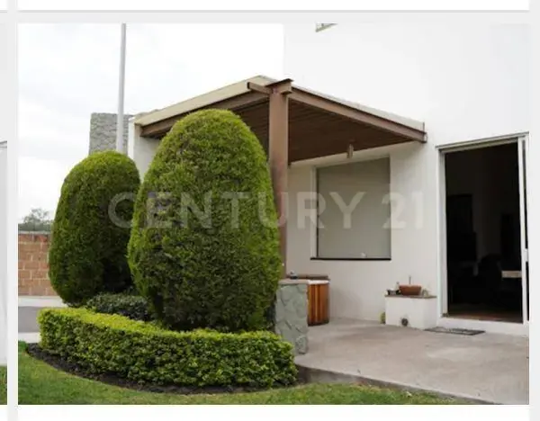 Casa en venta en condominio – Juriquilla, Querétaro