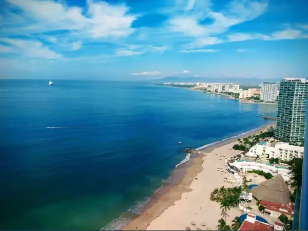 Departamento en venta en Zona Hotelera Norte, Puerto Vallarta — foto 3 de 32